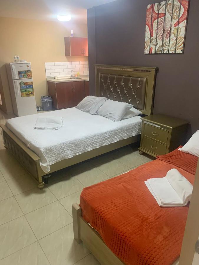 Omira Apartment Suites Willemstad Bagian luar foto